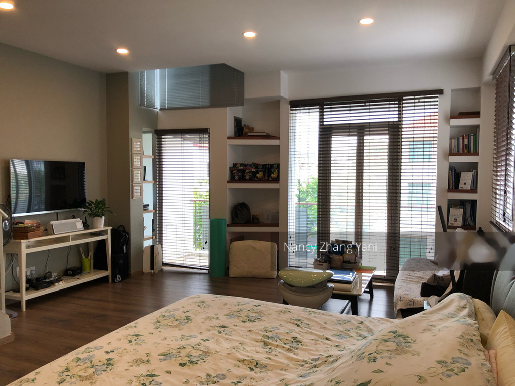 Eastwood Ville (D16), Terrace #188358152